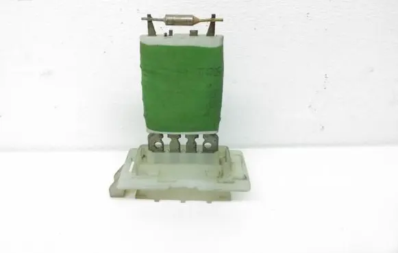 Opel Combo C Heater blower motor/fan resistor