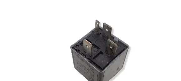 Volkswagen Transporter - Caravelle T5 Other relay 1J0906381A