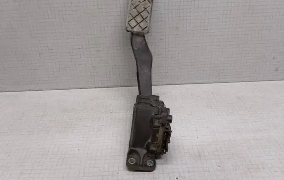 Volkswagen Transporter - Caravelle T5 Accelerator throttle pedal 7H1721503 6PV00849503