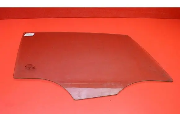 Jeep Renegade Front door window glass four-door