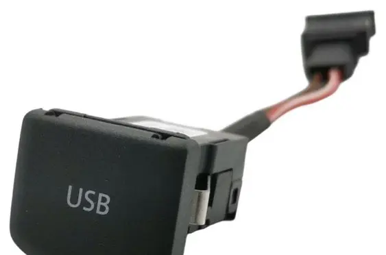 Volkswagen Multivan T6 AUX in-socket connector 6C0035726