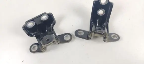 KIA EV6 Rear door hinge set A046057