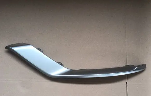 Volkswagen Passat Alltrack Front bumper splitter molding 3G0853253B