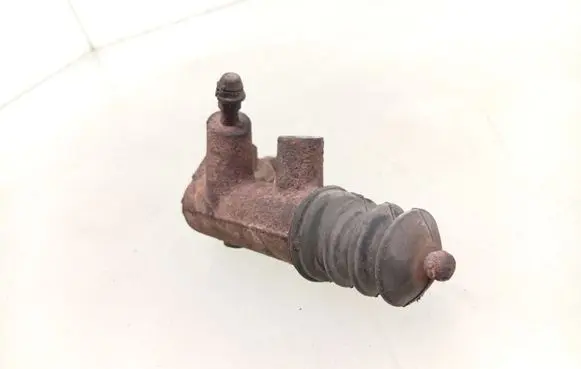 Toyota Auris 150 Clutch master cylinder