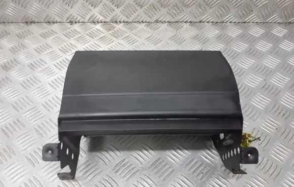 Chrysler 300M Steering wheel airbag
