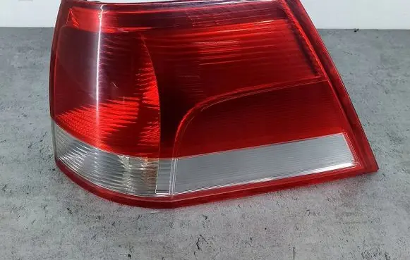 Opel Vectra C Rear/tail lights 24469462443002
