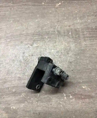 BMW 3 E30 Other engine bay part 1288410