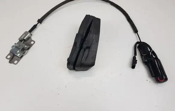 Audi A8 S8 D3 4E Tailgate boot lock/latch motor 4E0827383