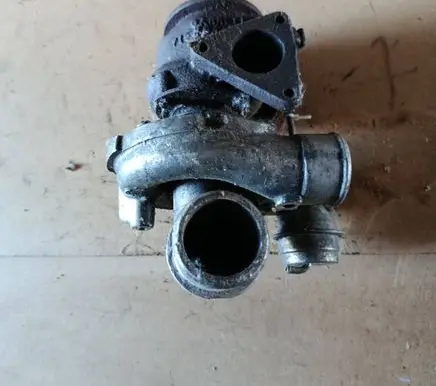 Mercedes-Benz Vito Viano W638 Turbo A6110961199