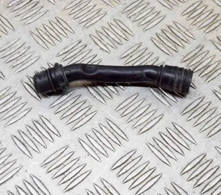 Audi Q3 8U Air intake hose/pipe 5N0129637J