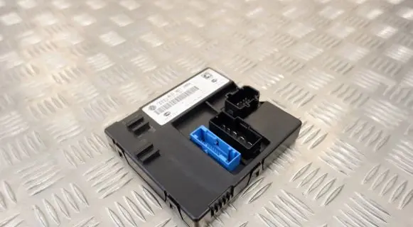 Audi Q7 4L Comfort/convenience module 4L0907289A 4L0910289D