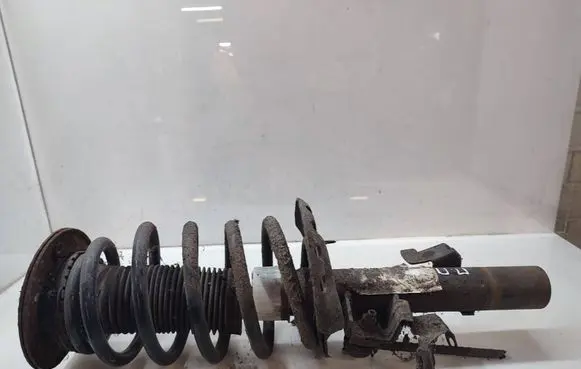 Volvo XC60 Front shock absorber with coil spring 