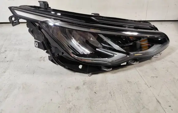 Volkswagen Golf VIII Headlight/headlamp 5H1941006C