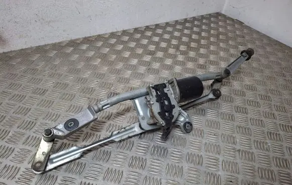 Volvo V70 Front wiper linkage and motor 8648343 404775