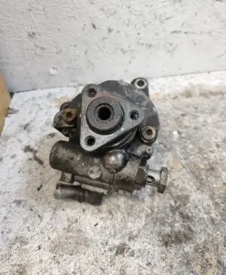 Audi Q7 4L Power steering pump 7692955133