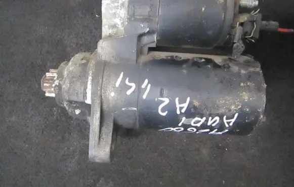 Audi A2 Starter motor 0001121016 02T911023E