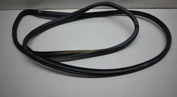 Front door rubber seal