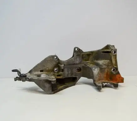 Audi A4 S4 B8 8K Generator/alternator bracket 03L903139H