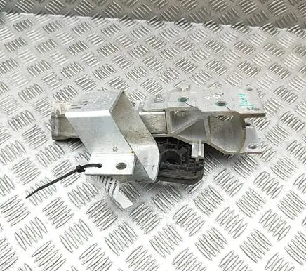 Radiator support slam panel bracket