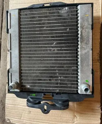 BMW 6 F12 F13 Optional radiator 17117805630 7805630
