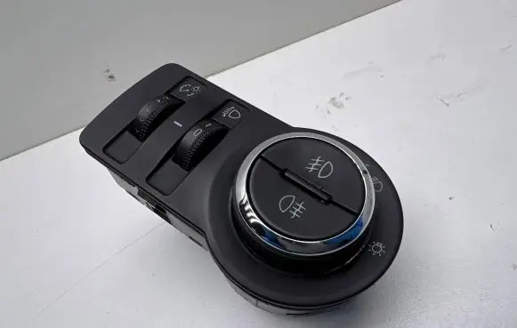 Opel Insignia A Light switch 13268694