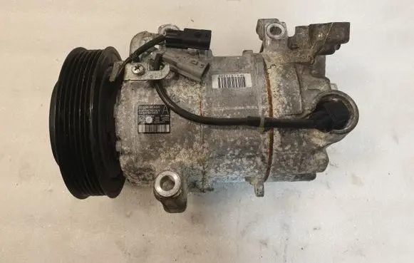 Nissan Qashqai Air conditioning (A/C) compressor (pump) 926004EA0A GE4471606933