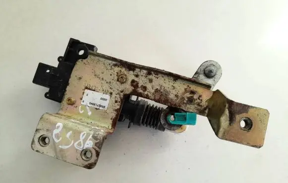 Chrysler PT Cruiser Central locking motor 04894069AB 05027199ad