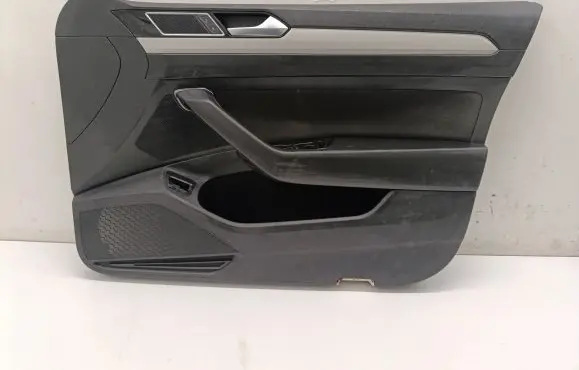 Volkswagen PASSAT B8 Front door card panel trim 3G2867410AB