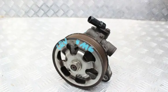 Honda CR-V Power steering pump