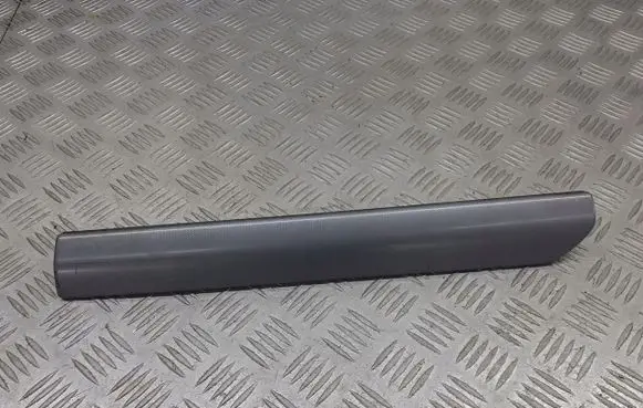 Opel Zafira B Dashboard lower bottom trim panel 13162510