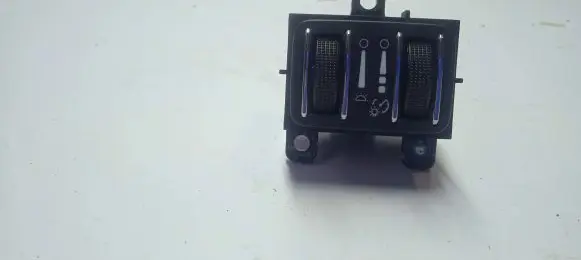 Maserati Quattroporte Headlight level height control switch 10094190