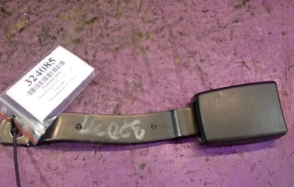 Seat Ibiza III (6L) Front seatbelt buckle 6Q0857756D
