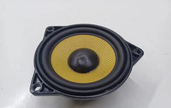 Maserati Quattroporte Front door speaker 670002145