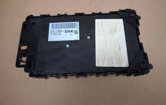 Ford Mondeo MK V Fuse box set FU5T15604DAK