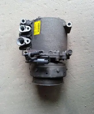 Mitsubishi Colt Air conditioning (A/C) compressor (pump)