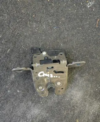 Chevrolet Cruze Tailgate/trunk/boot lock/catch/latch