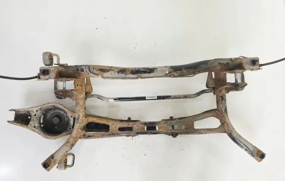 Volkswagen Golf VI Rear subframe 