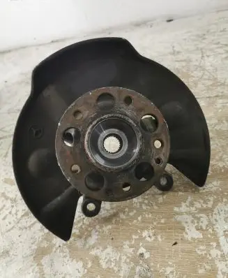 Mercedes-Benz A W168 Front wheel hub