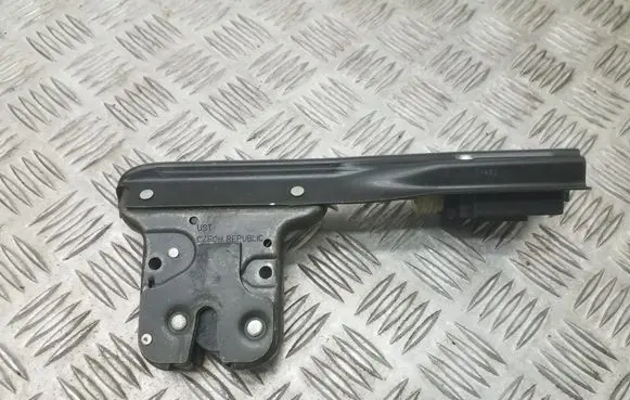 Audi TT Mk1 Tailgate/trunk/boot lock/catch/latch 8N0827505E 8N0827505F