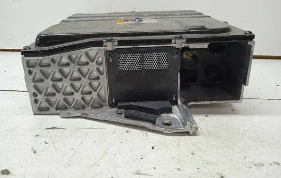 Volkswagen Golf VIII Hybrid / electric car battery 5WA915107