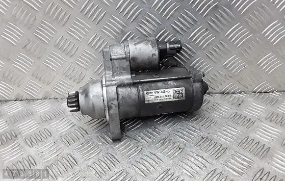 Skoda Octavia Mk3 (5E) Starter motor 02m911024s