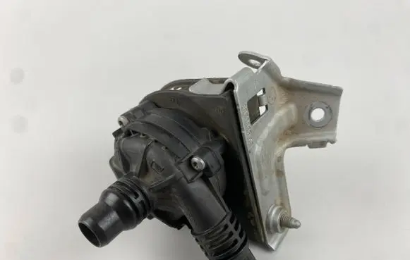 Mini Cooper Countryman F60 Electric auxiliary coolant/water pump 9470972