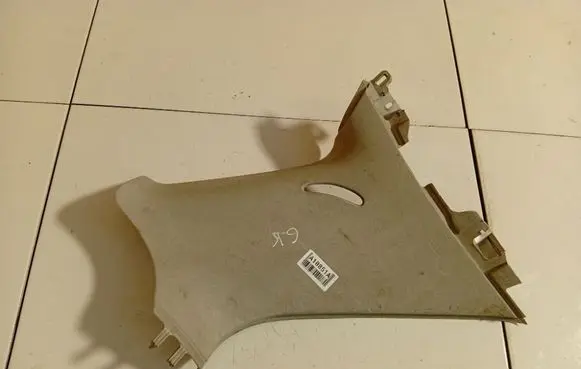 Volkswagen Polo IV 9N3 (D) pillar trim (bottom) 6q3867287d