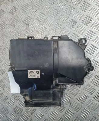 Audi A6 S6 C6 4F Interior heater climate box assembly housing 4F0820155F