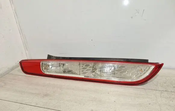 Ford Focus Rear/tail lights 8M5113405A 0374D
