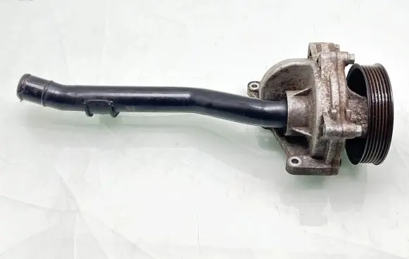 KIA Sorento Water pump HY9704