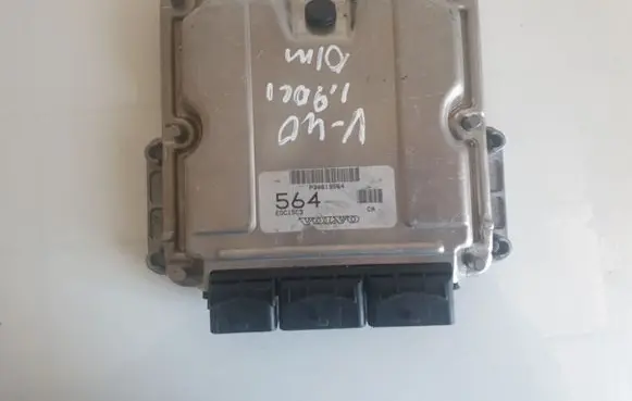 Volvo S40, V40 Engine control unit/module 0281010440