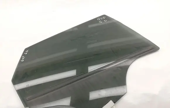 Mazda CX-3 Rear door window glass 