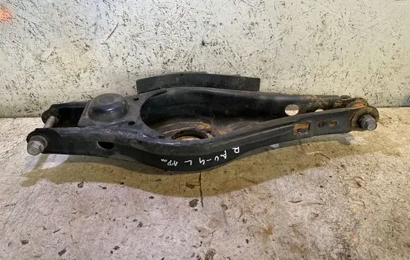 Toyota RAV 4 (XA40) Rear upper control arm/wishbone