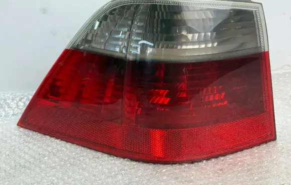 BMW 5 E60 E61 Rear/tail lights 7165825 63216925891 69258919